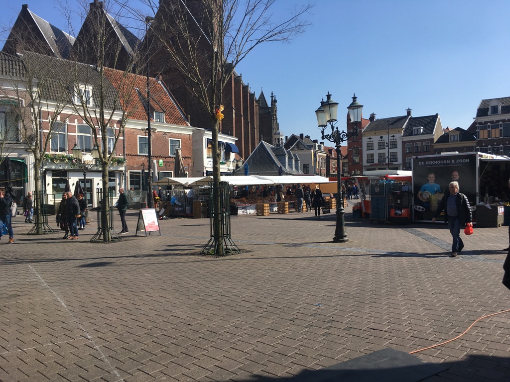 zaterdagmarkt.JPG